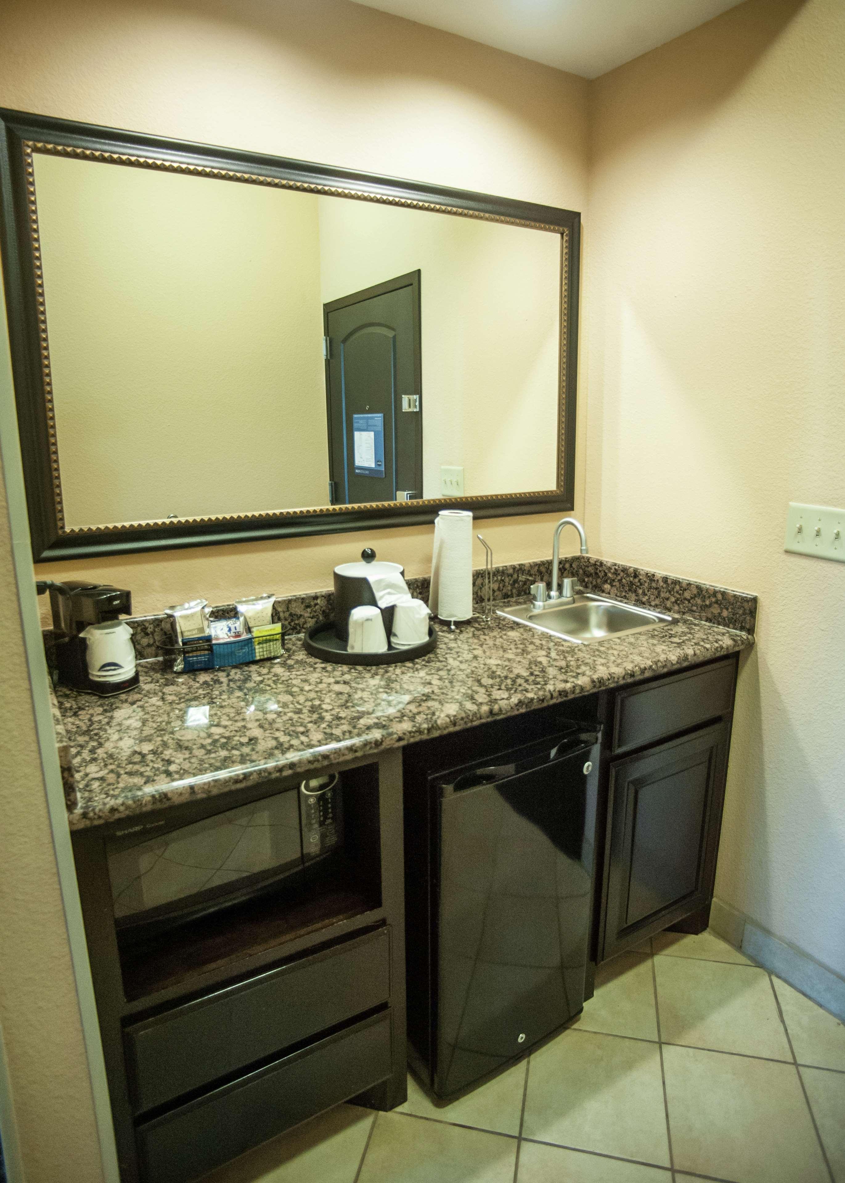 Hampton Inn&Suites Palestine Extérieur photo